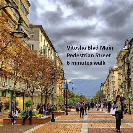 A Luxurious 2 Bedroom In Center Appartamento Sofia