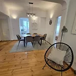 Apartamento S írma - In The Heart Of Sofía
