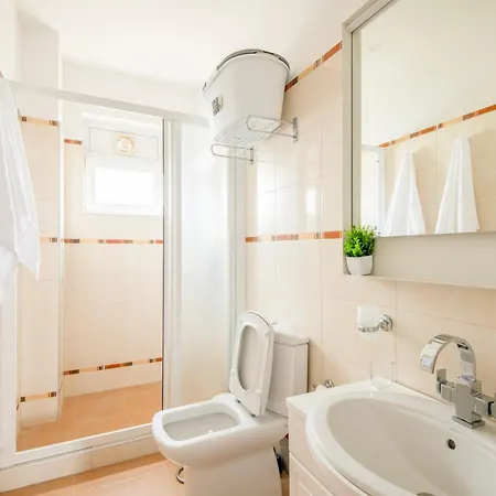 Apartamento A Luxurious 2 Bedroom In Center *